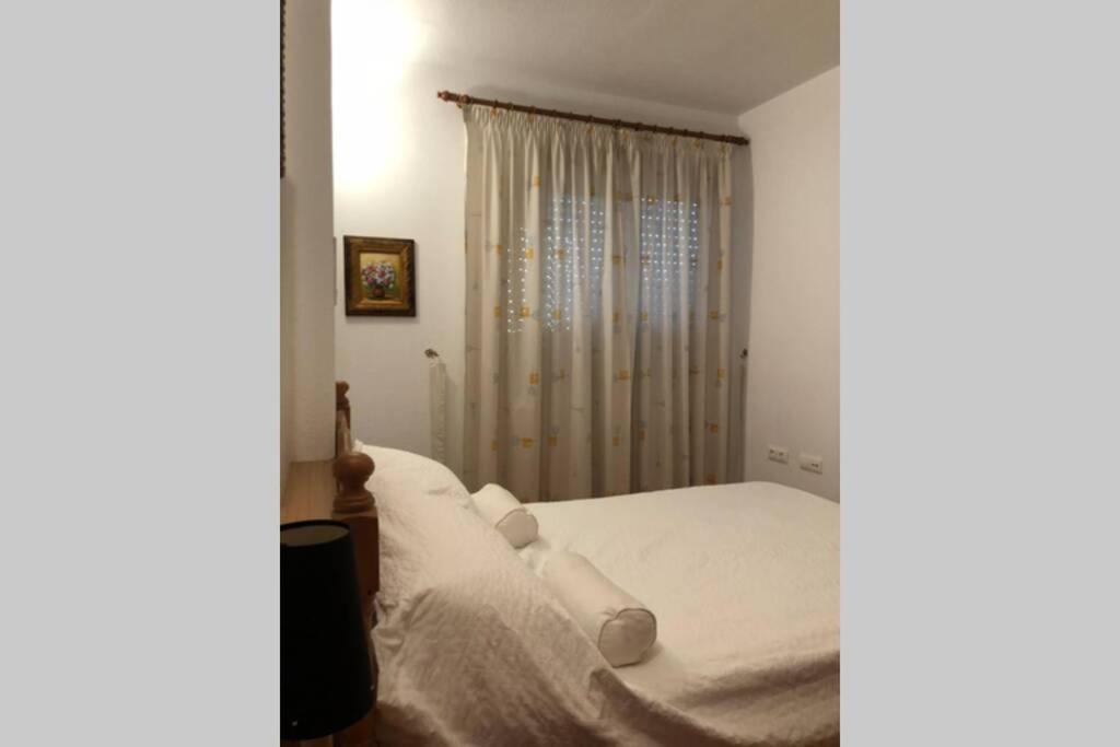 The Beach Apartment - Sea Views パロス岬 エクステリア 写真